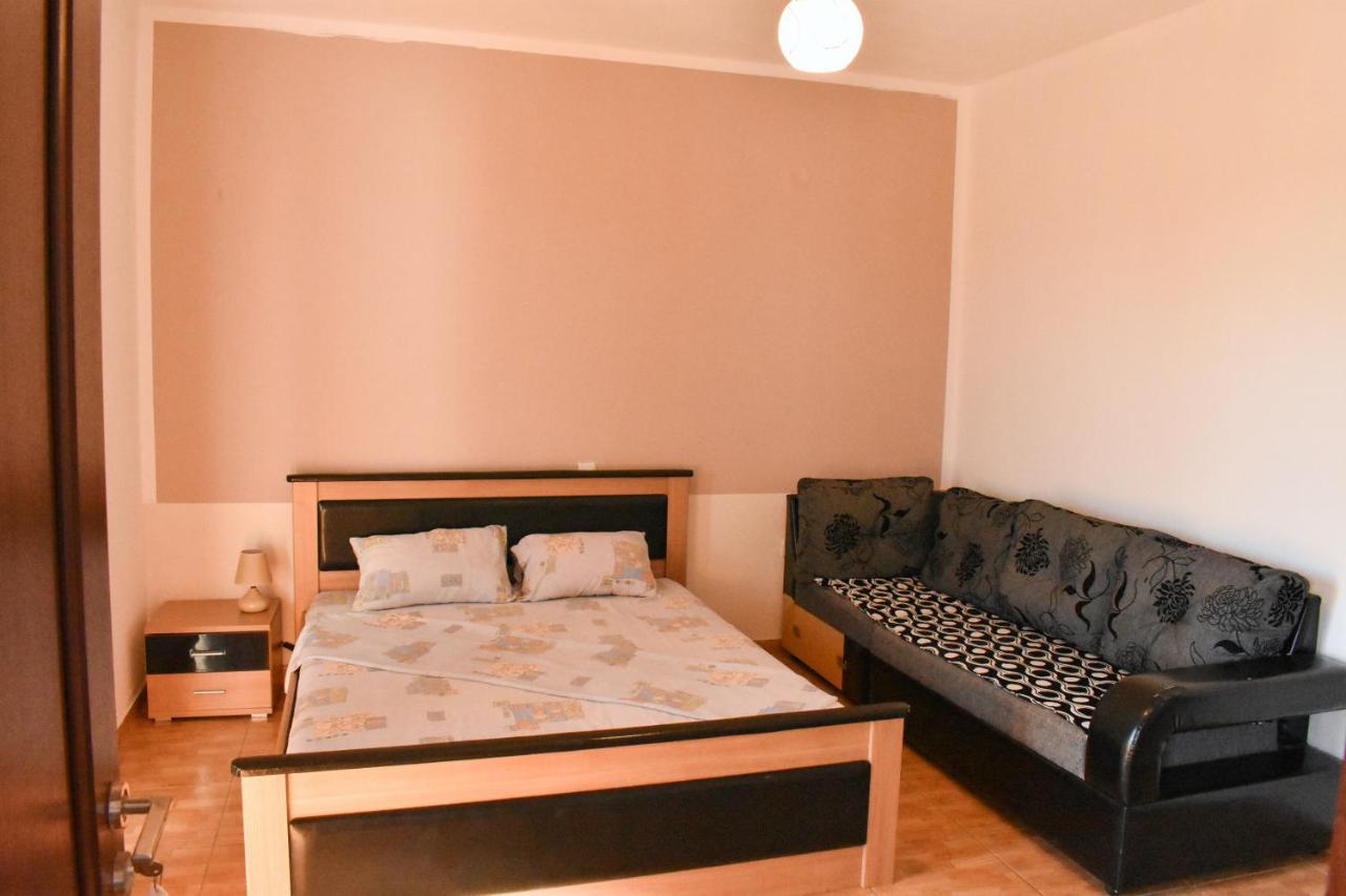 Apartments Murati Ulcinj Buitenkant foto