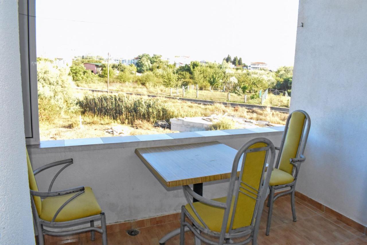 Apartments Murati Ulcinj Buitenkant foto